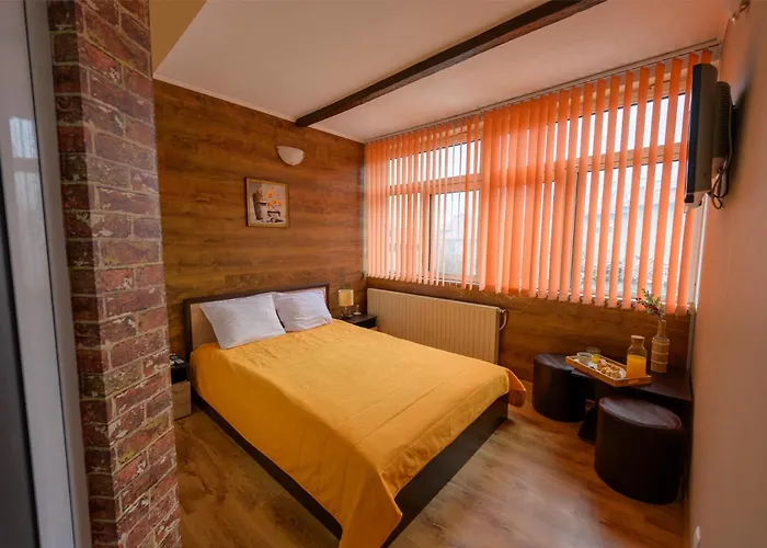 Guest house ахат- 3*